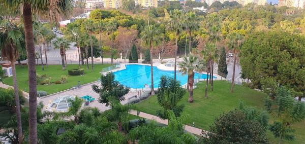 Venta de piso en Piso en Avenida Gandhi s/n, Parque de la Paloma, Benalmádena, Benalmádena
thumbnail 3