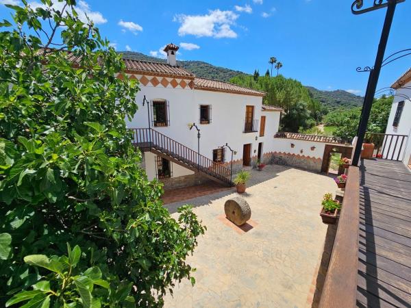 Cortijo en carretera, Montejaque thumbnail 2
