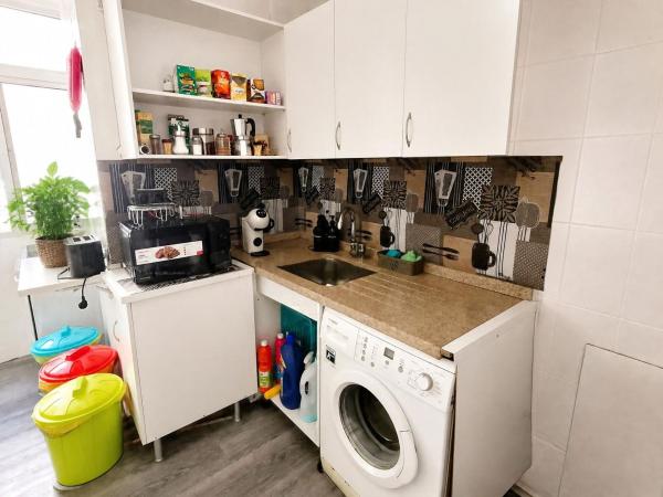 Venta de piso en Piso en Calle Eduardo Torroja s/n, La Luz, Málaga, Málaga
thumbnail 3