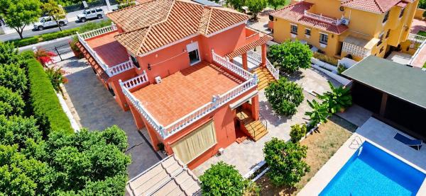 Casa o chalet independiente en Urbanizacion Xarblanca, Valdeolletas-Las Cancelas-Xarblanca, Marbella photo 1