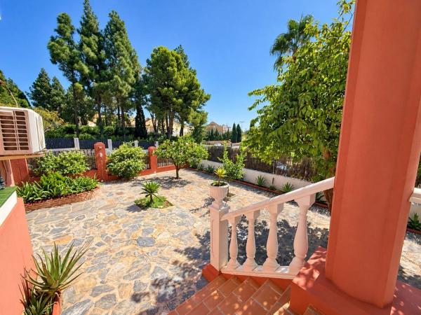 Casa o chalet independiente en Urbanizacion Xarblanca, Valdeolletas-Las Cancelas-Xarblanca, Marbella thumbnail 3