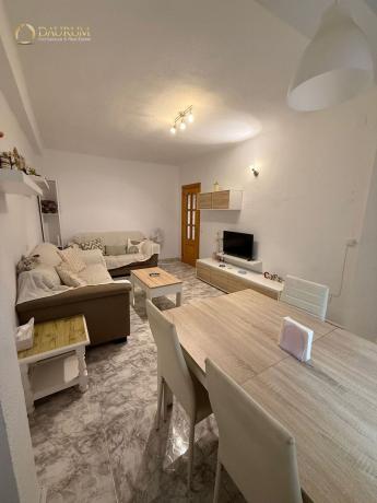 Venta de piso en Piso en Calle de Alozaina, Santa Cristina - San Rafael, Málaga, Málaga
photo 1