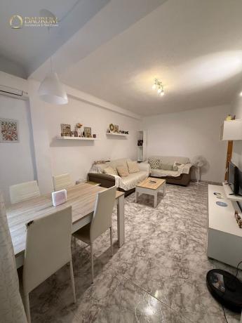 Venta de piso en Piso en Calle de Alozaina, Santa Cristina - San Rafael, Málaga, Málaga
thumbnail 2