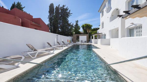Ático en venta en Ático en Las Yedras-Nva Andalucia, Nueva Andalucía, Marbella, Marbella thumbnail 2