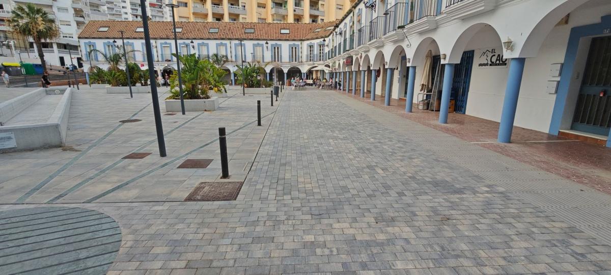 Продажа квартиры на Piso en Calle Olé, Solymar - Puerto Marina, Benalmádena, Бенальмадена
 photo 2