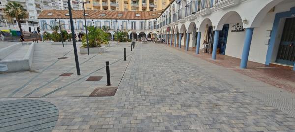 Venta de piso en Piso en Calle Olé, Solymar - Puerto Marina, Benalmádena, Benalmádena
thumbnail 2