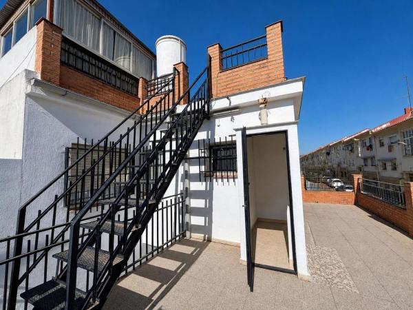 Casa o chalet independiente en Alvarez Curiel, Los Castillejos - La Trinidad, Málaga photo 2