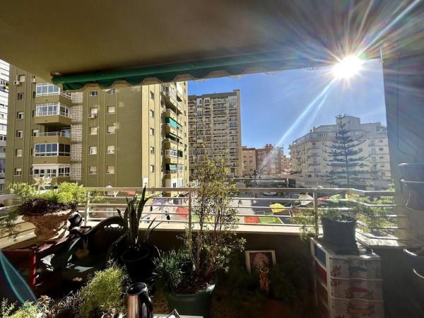Sale of flat in Piso en Manantiales - Estación de Autobuses, Torremolinos, Torremolinos
photo 1
