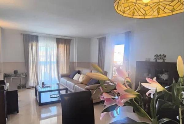 Sale of flat in Piso en Calle Huelva de Calahonda, Sitio de Calahonda, Mijas, Mijas
 photo 4