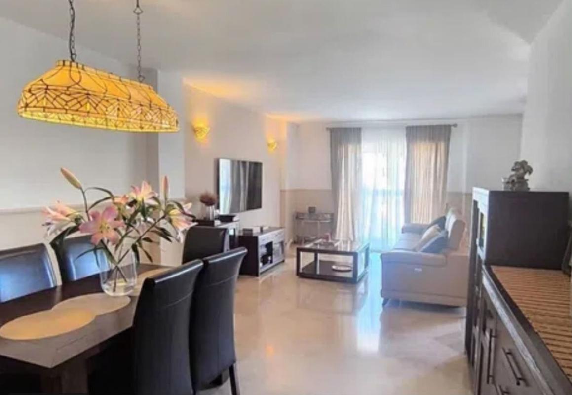 Venta de piso en Piso en Calle Huelva de Calahonda, Sitio de Calahonda, Mijas, Mijas
photo 5