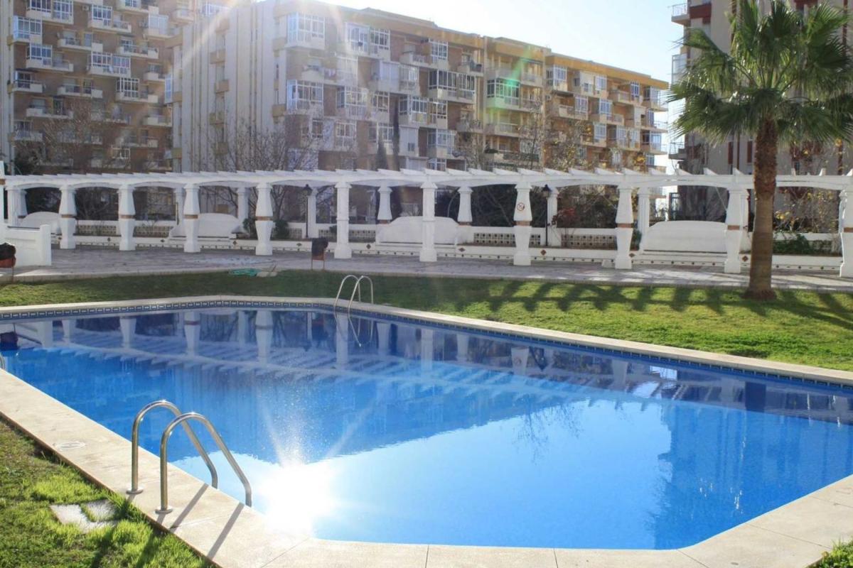 Sprzedaż mieszkania w Piso en Doctor Roberto Olid, Arroyo de la Miel, Benalmádena, Benalmádena
 photo 3