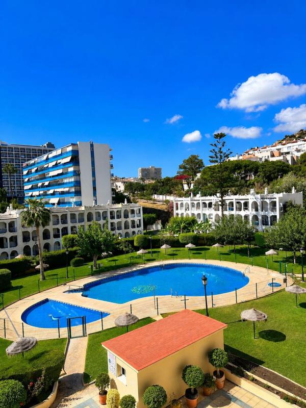 Продажа квартиры на Piso en Calle Le Corbusier, 5, Cortijo Torrequebrada, Benalmádena, Бенальмадена
photo 1