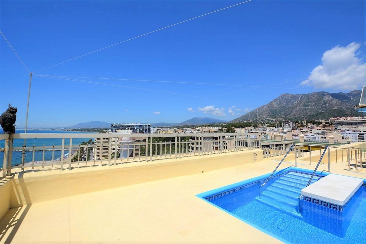 Sprzedaż mieszkania w Piso en Avenida Duque de Ahumada, Playa Bajadilla-Puertos, Marbella, Marbella
photo 5