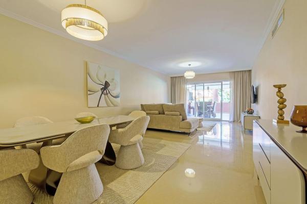 Venta de piso en Piso en Puerto Banús, Marbella, Marbella
 photo 4