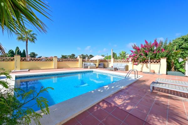 Casa o chalet independiente en Calaburra - Chaparral, Mijas thumbnail 2