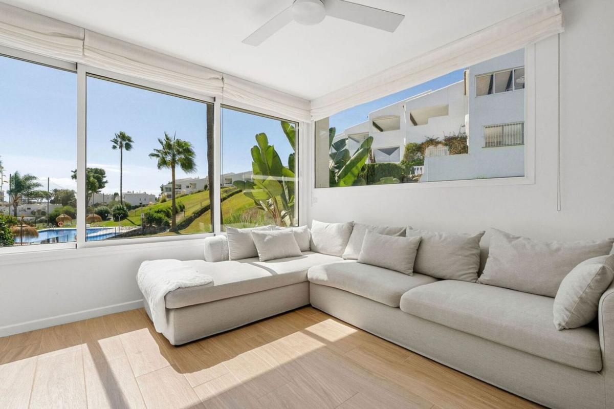 Duplex sale in Dúplex en Azahara 1 s/n, Aloha, Marbella, Marbella photo 2