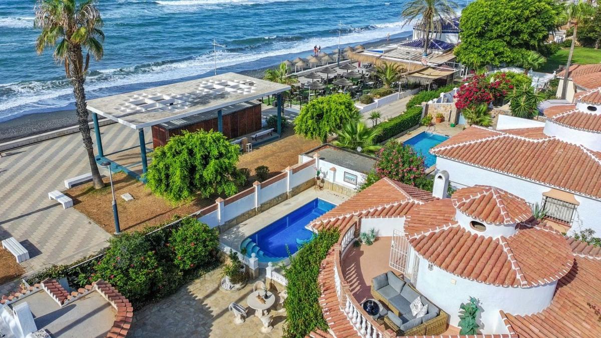 Properties for sale and rent in Spain photo 2