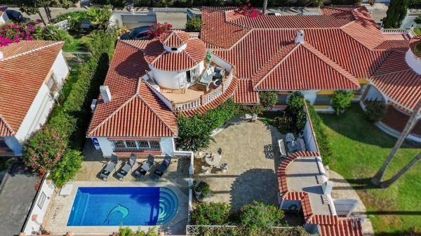 Casa o chalet independiente en Calle Estepona, Centro Internacional, Torrox thumbnail 3