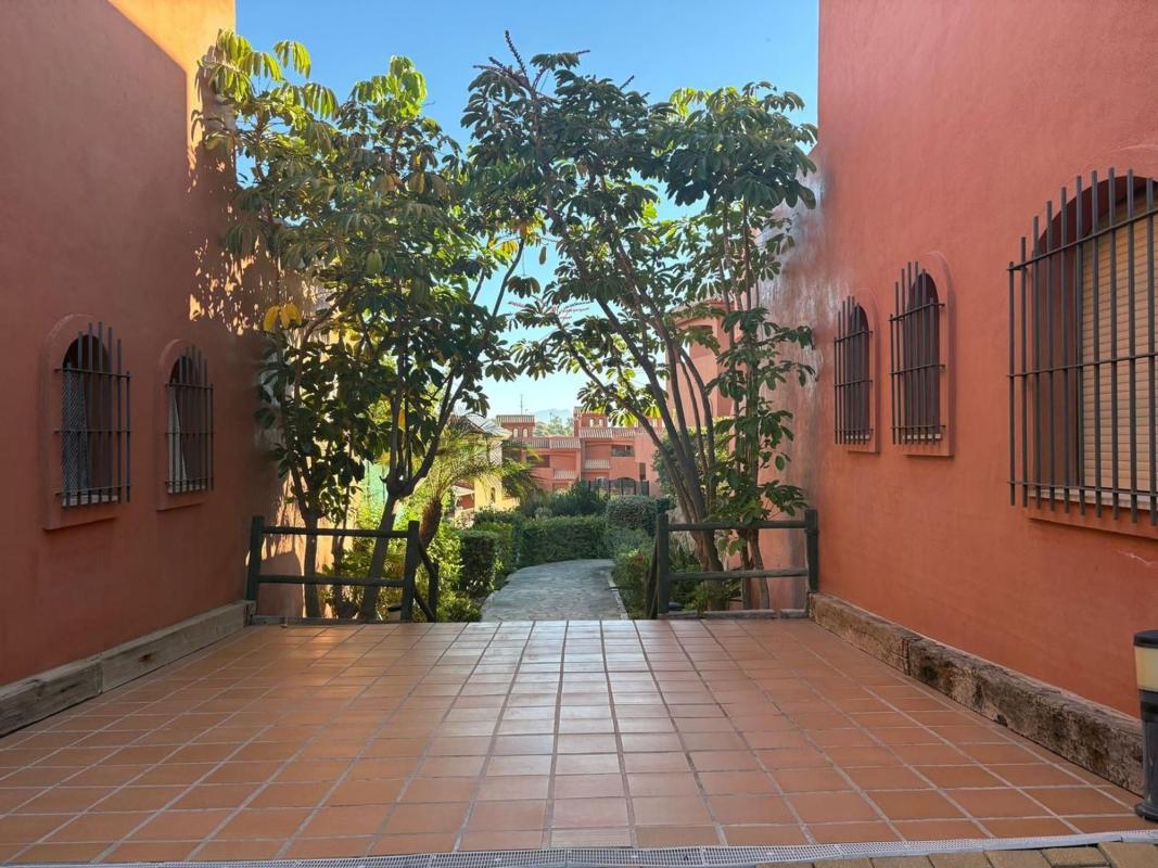 Sprzedaż mieszkania w Piso en Avenida Costa Galera, Buenas Noches, Estepona, Estepona
photo 2
