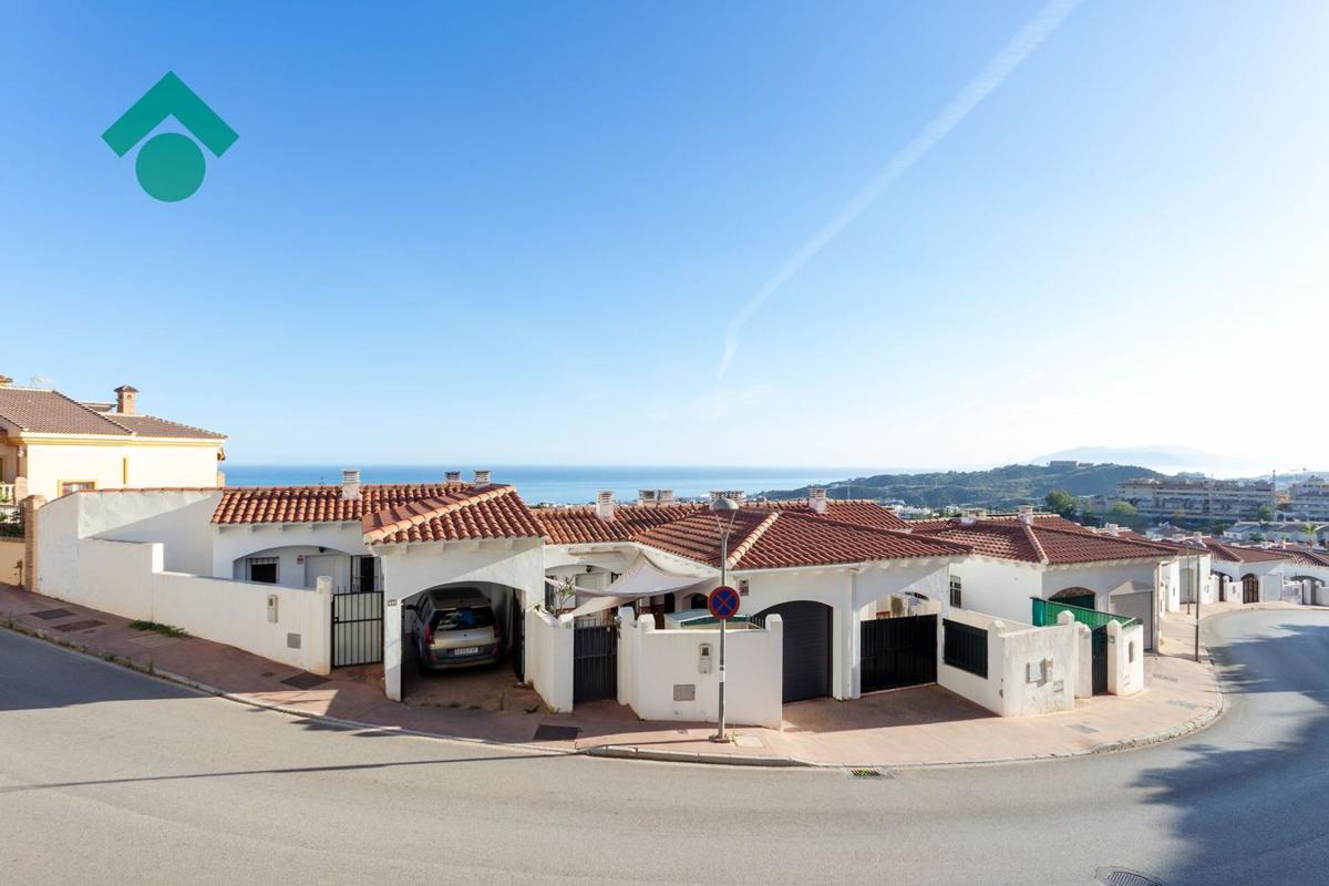Sprzedaż mieszkania w Piso en Añoreta Golf - Paraíso del Sol, Rincón de la Victoria, Rincón de la Victoria
photo 1