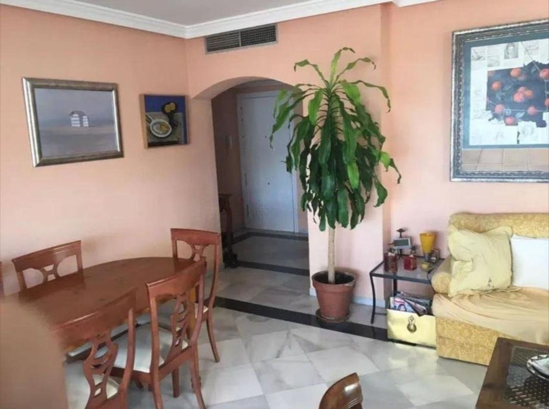Продажа дуплекса на Dúplex en Nueva Andalucía, Marbella, Марбелла photo 3