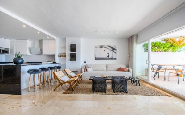 Sale of flat in Piso en Calle Incosol s/n, Rio Real, Marbella, Marbella
photo 1