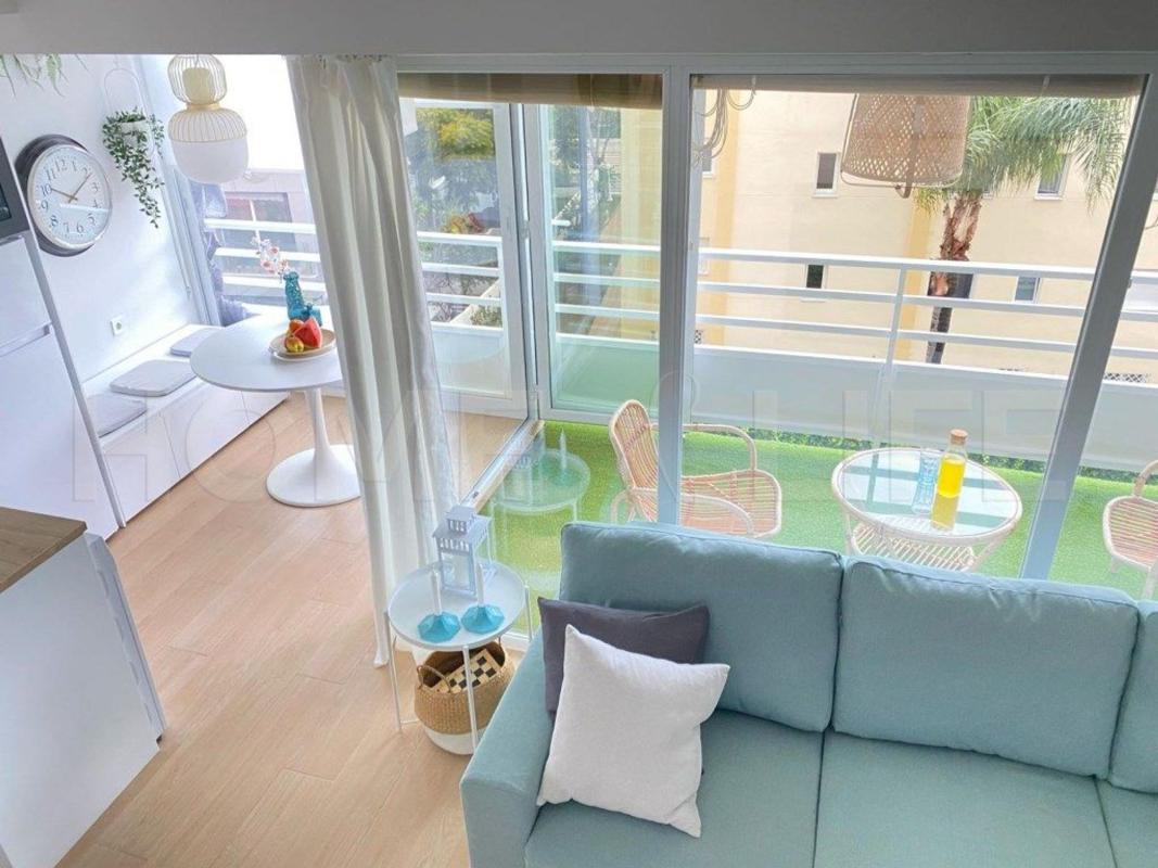 Sale of apartment in Piso en La Carihuela - Los Nidos, Torremolinos, Torremolinos
photo 2