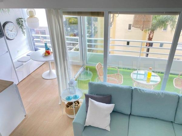 Sale of flat in Piso en La Carihuela - Los Nidos, Torremolinos, Torremolinos
thumbnail 2