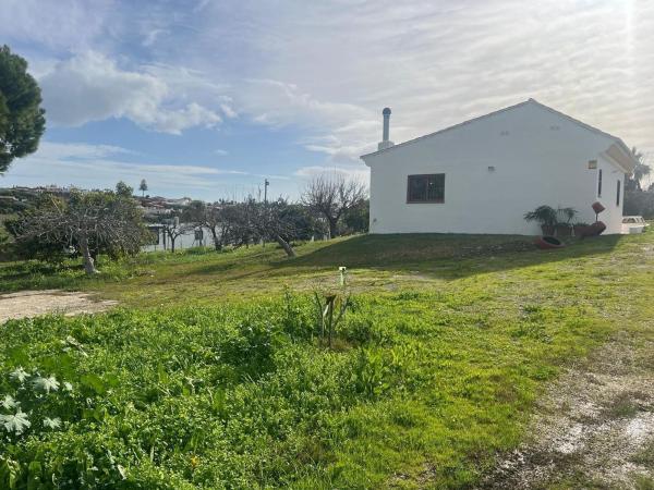 Rustic farm for sale in Finca rústica en Los Llanos, Estepona , Estepona photo 1