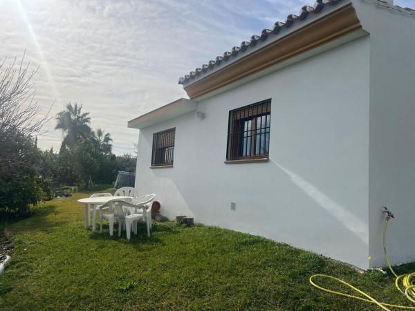Rustic farm for sale in Finca rústica en Los Llanos, Estepona , Estepona thumbnail 2