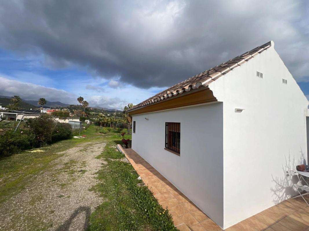 Sale of rural property in  Finca rústica en Los Llanos, Estepona , Estepona photo 3