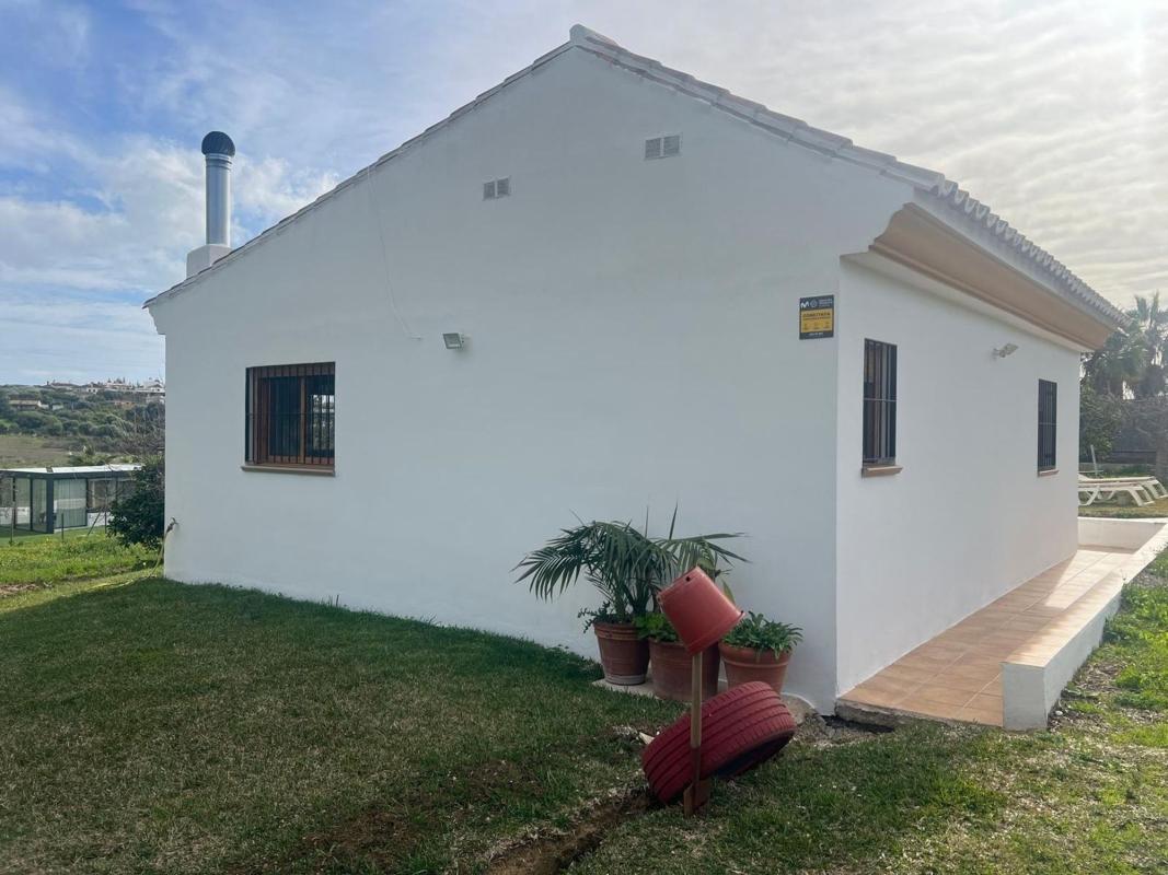 Sale of rural property in  Finca rústica en Los Llanos, Estepona , Estepona photo 4
