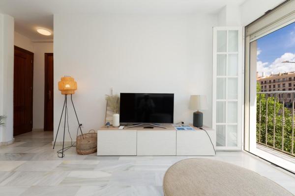 Sale of flat in Piso en La Trinidad, Málaga, Málaga
thumbnail 2