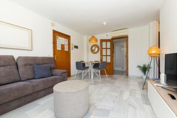 Sale of flat in Piso en La Trinidad, Málaga, Málaga
thumbnail 3