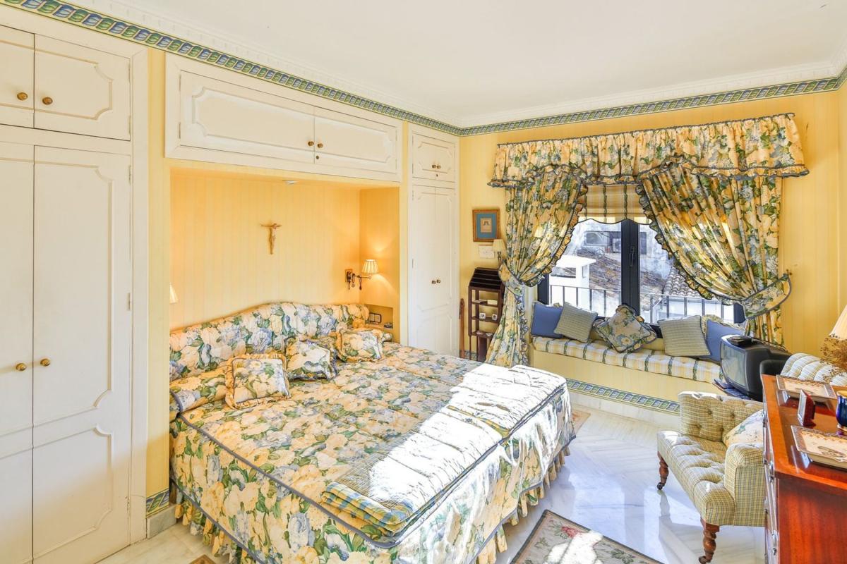 Venta de piso en Piso en Puerto Banús, Marbella, Marbella
 photo 2