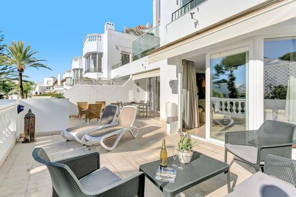 Sale of flat in Piso en Bahía de Marbella, Marbella, Marbella
photo 1