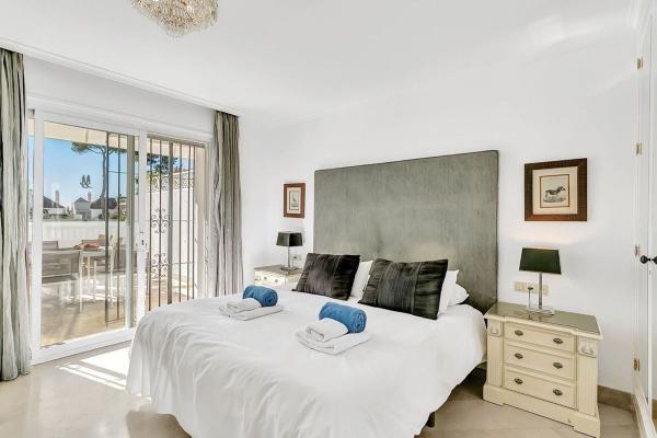 Sale of flat in Piso en Bahía de Marbella, Marbella, Marbella
 photo 4
