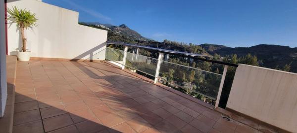 Venta de piso en Piso en Urbanizacion Parque Botanico las Lomas de Guadalmina, Los Flamingos, Benahavís, Benahavís
thumbnail 3