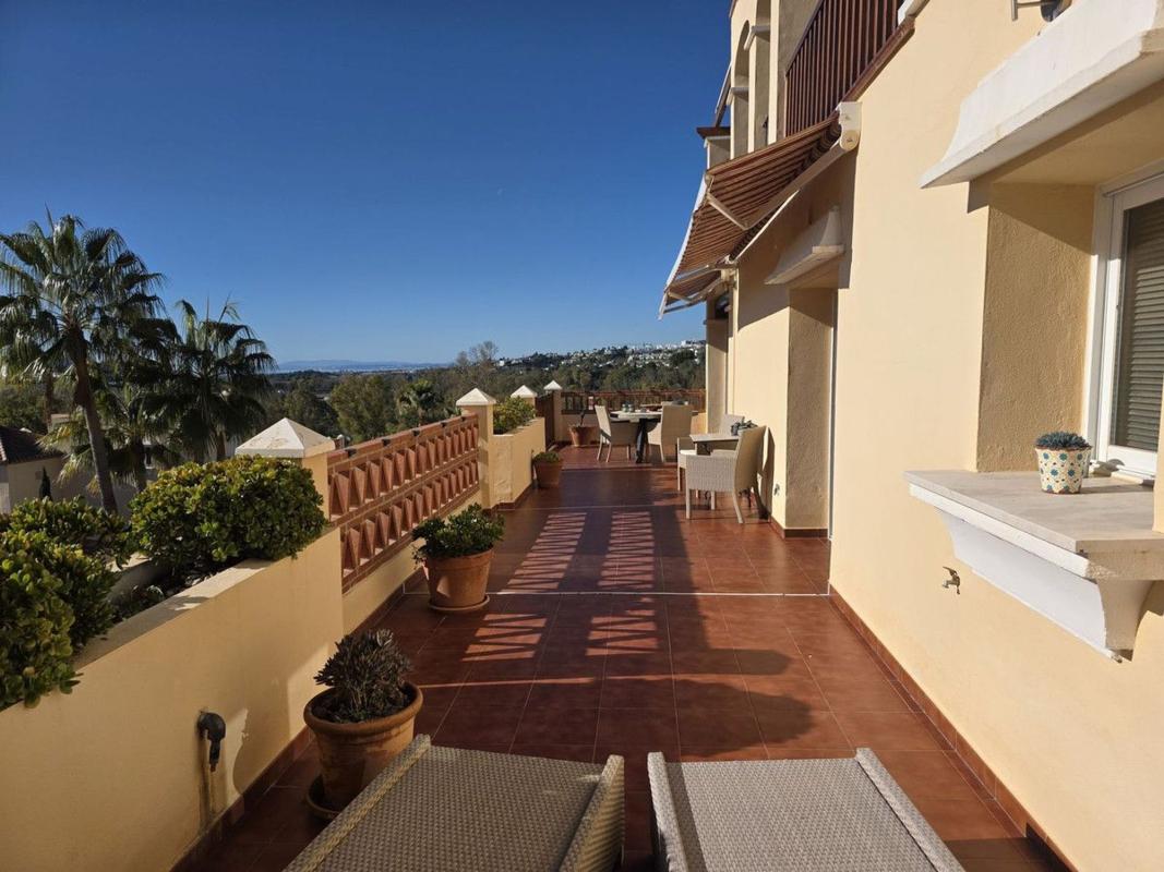 Sale of apartment in Piso en Benatalaya, Estepona, Estepona
photo 4