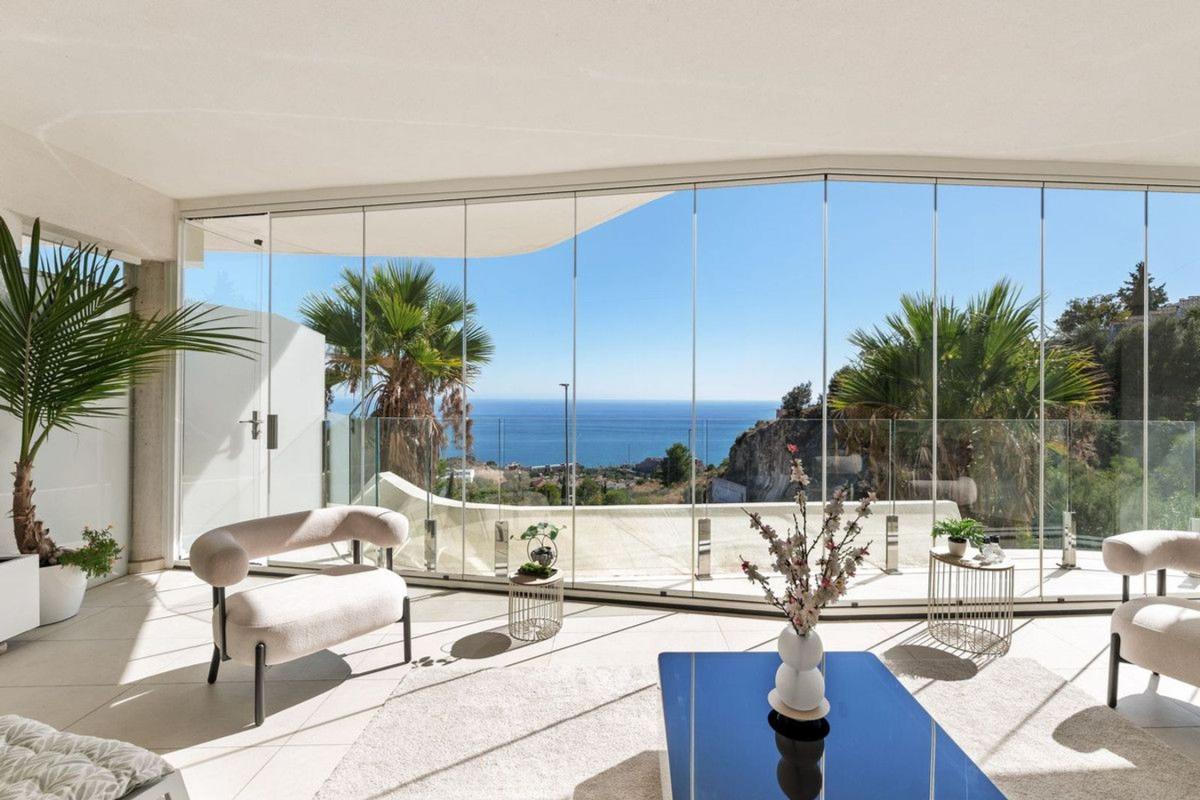 Продажа квартиры на Piso en Avenida Retamar, El Higuerón - Capellanía, Benalmádena, Бенальмадена
photo 4