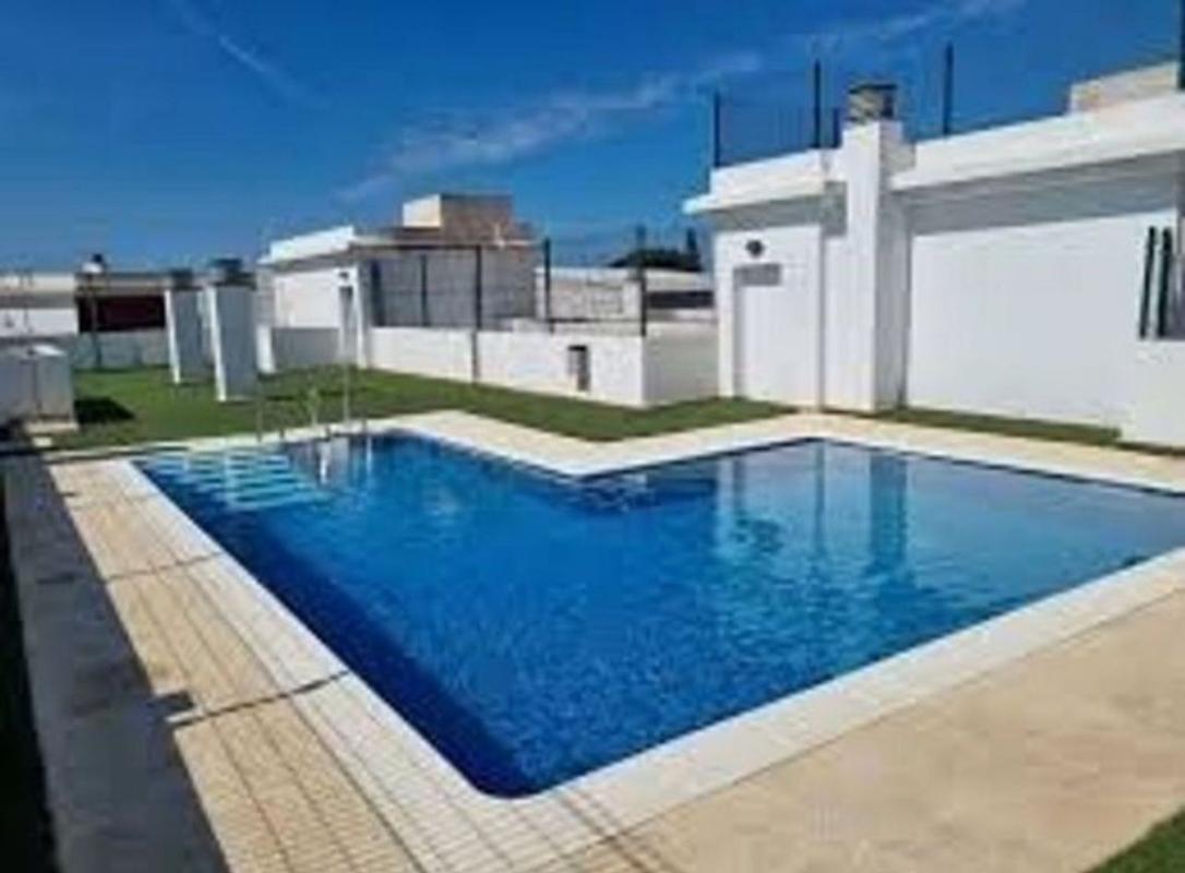 Sprzedaż mieszkania w Piso en Calle Naufragio, 72, Torre de Benagalbón, Rincón de la Victoria, Rincón de la Victoria
photo 1