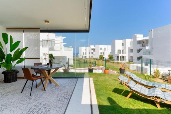 Venta de piso en Piso en Calle Maria de Zayas, Bahía de Casares, Casares, Casares
thumbnail 2