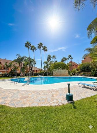 Venta de piso en Piso en Urbanizacion Bahia de Casares, Bahía de Casares, Casares, Casares
thumbnail 2