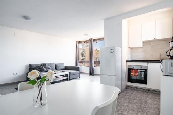 Продажа квартиры на Piso en Calle Jacinto Benavente, Zona Puerto Deportivo, Fuengirola, Фуэнхирола
 photo 4