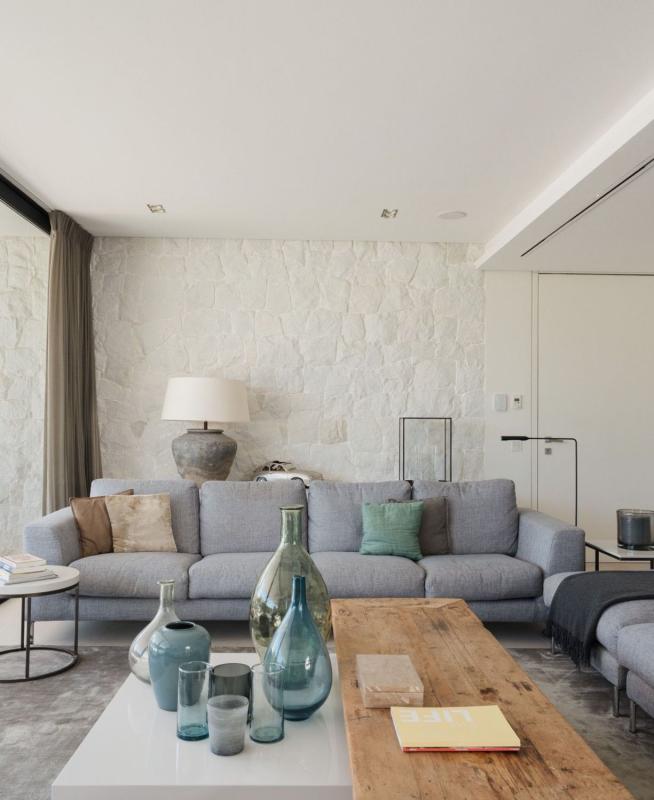 Properties for sale and rent in Spain photo 3