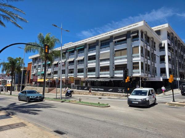 Venta de piso en Piso en Avenida Antonio Machado, Solymar - Puerto Marina, Benalmádena, Benalmádena
thumbnail 3