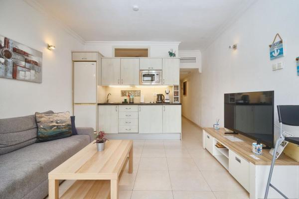 Venta de piso en Piso en Zona Puerto Deportivo, Fuengirola, Fuengirola
 photo 3