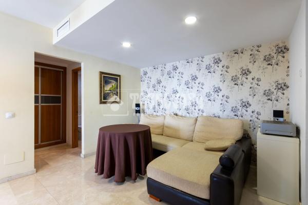 Venta de piso en Piso en Camino Viejo de Málaga, Vélez-Malaga, Vélez-Malaga
 photo 2