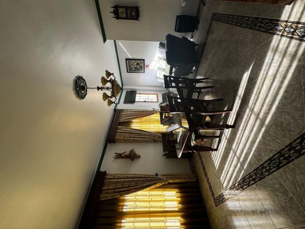 Chalet adosado en real, Cuevas Bajas thumbnail 2