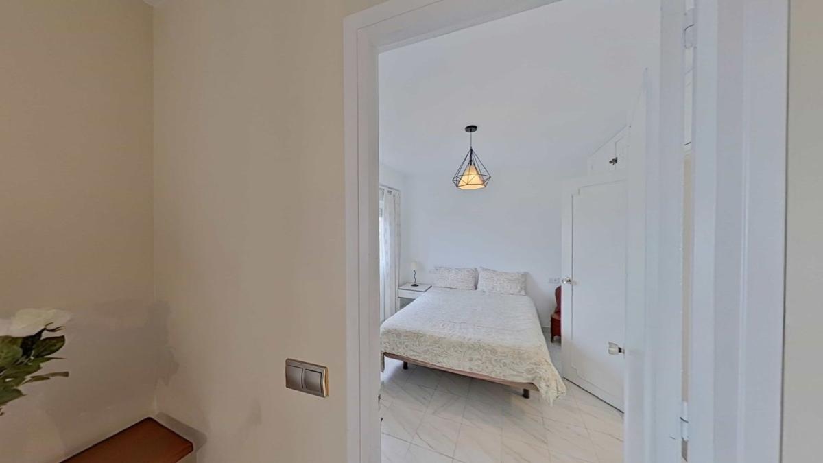 Venta de piso en Piso en Calle José Chacón, 1, Divina Pastora, Marbella, Marbella
photo 3